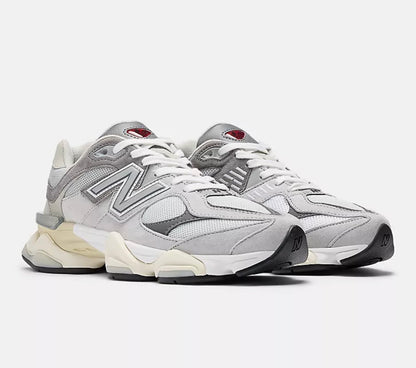 New Balance 9060 - Gris/Blanc cassé