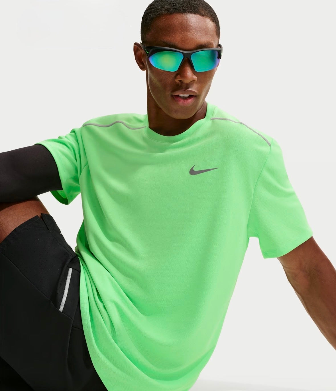 T-shirt Running Nike - Vert Reflective