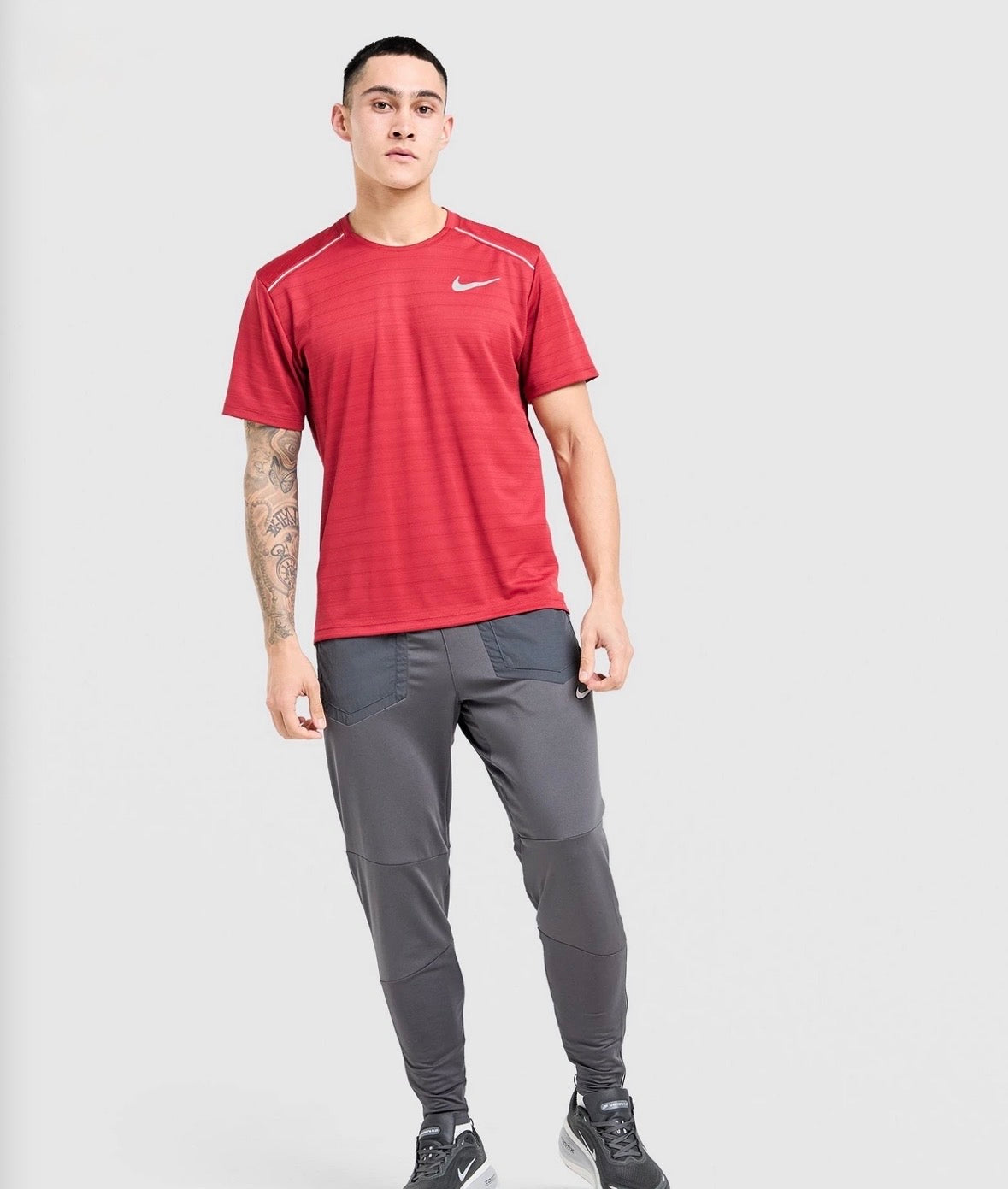 T-shirt Running Nike - Rouge