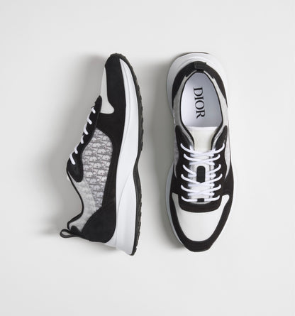 Dior B25 running