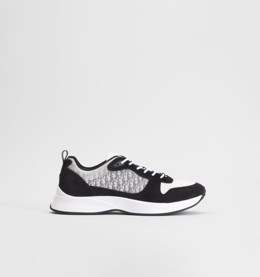 Dior B25 running